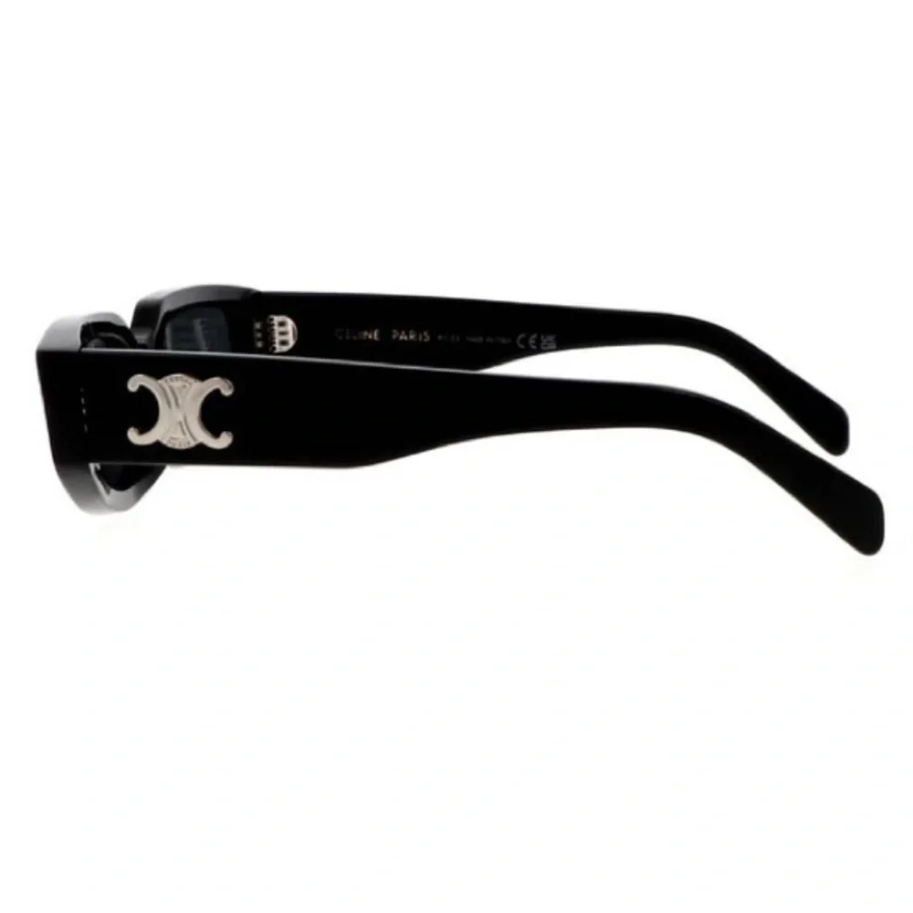 CELINE Triomphe Grey Cat Eye Ladies Sunglasses
CL40269U 01A 54 Black Silver NWT - Picture 4 of 12